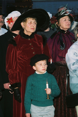 A Dickens of a Holiday 014