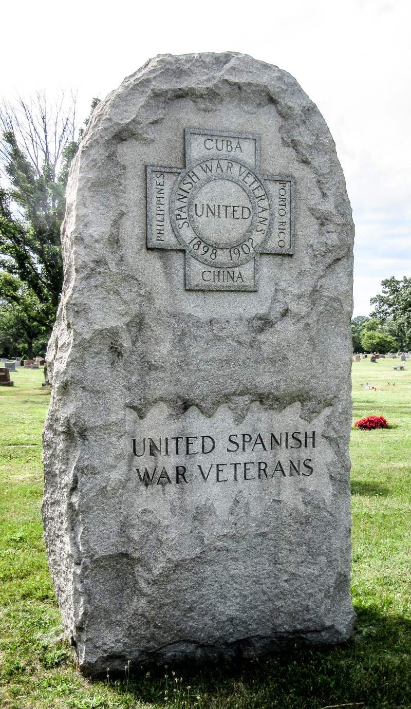 Spanish American War marker at Island Lake (1 of 3)