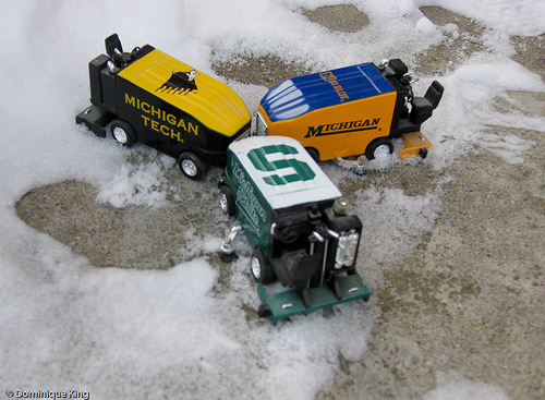 Ice resurfacing machines-1