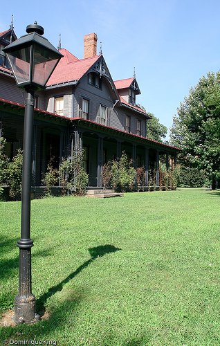 Lawnfield Garfield Home-33