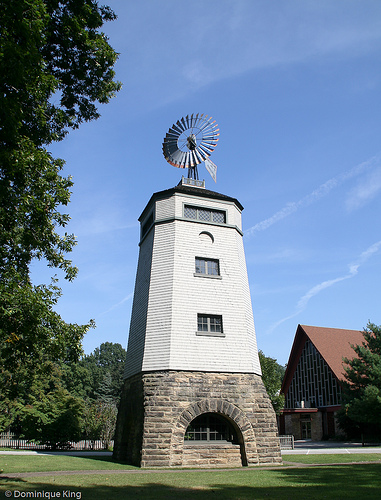 Lawnfield Garfield Home-31